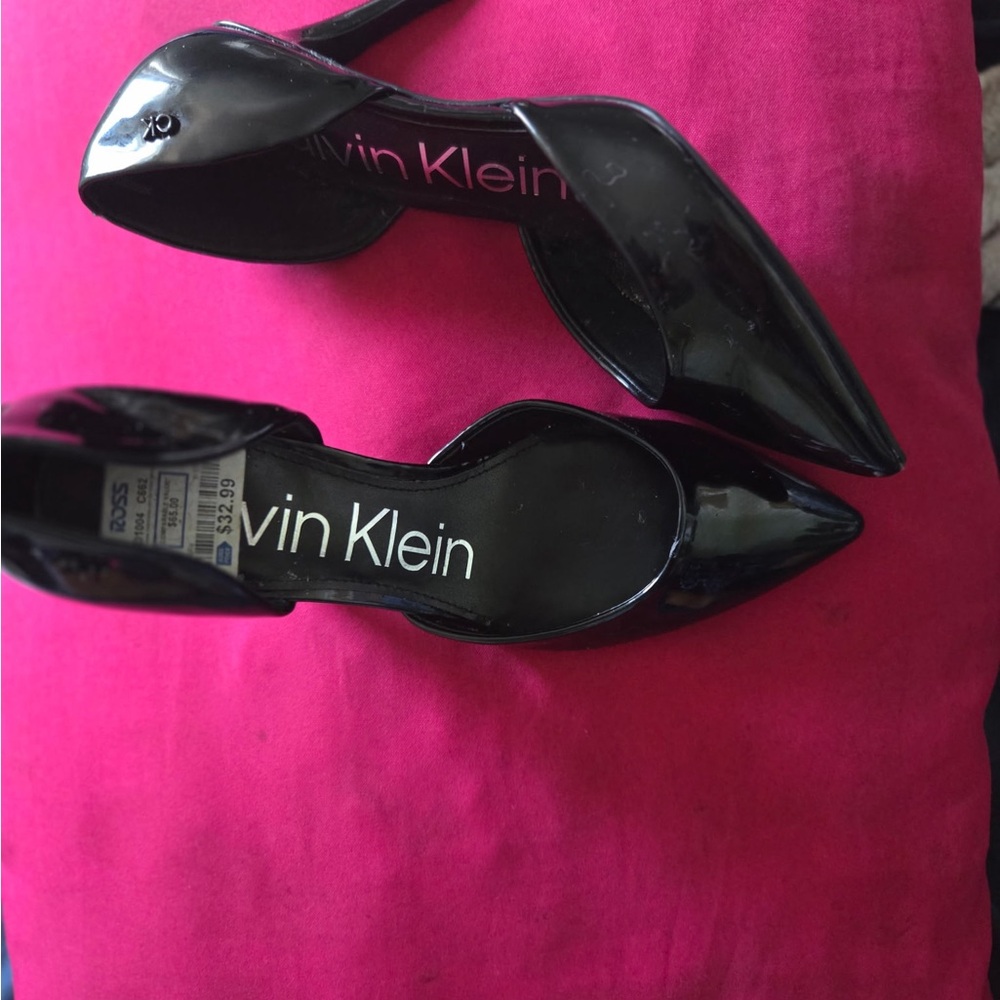 Black shiny Calvin Klein heels